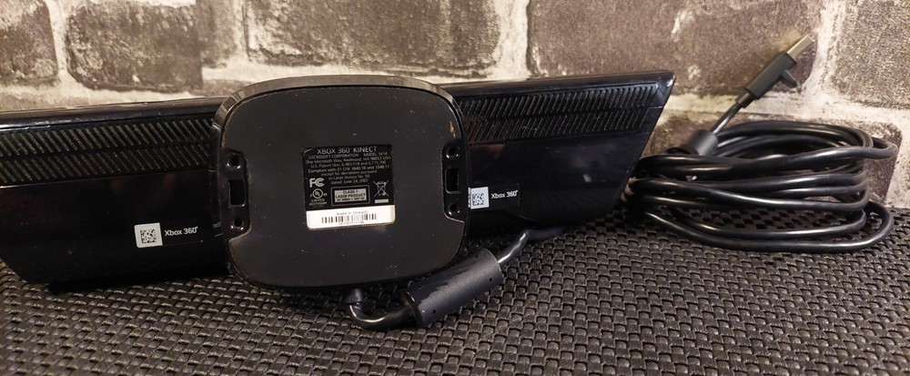 Microsoft Xbox 360 Kinect Sensor Bar