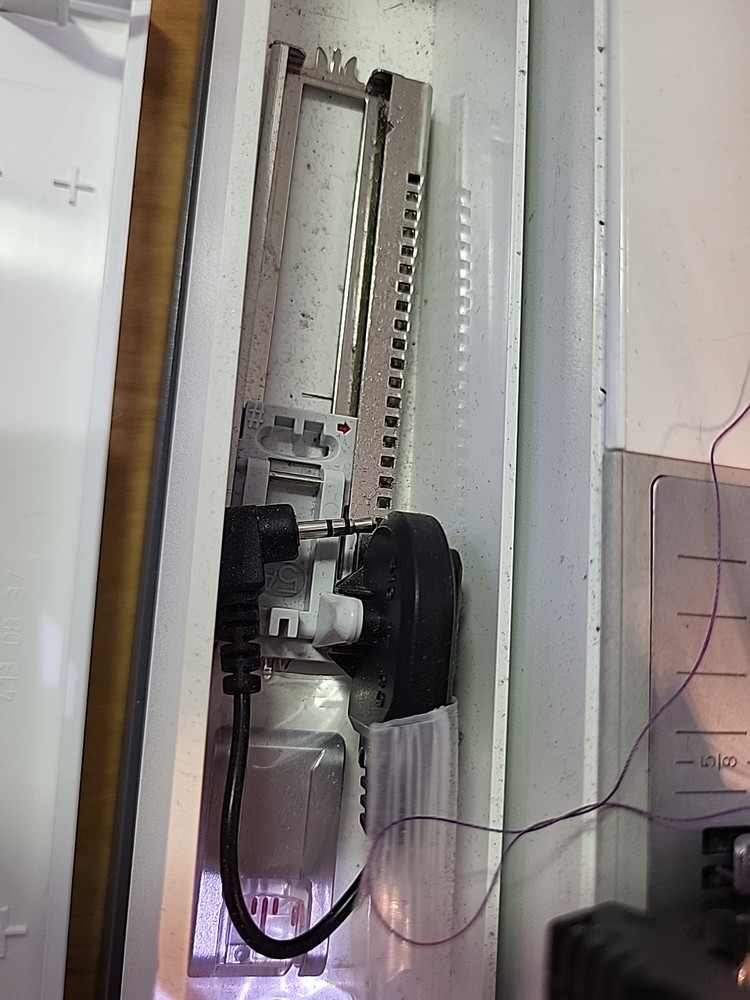 Pfaff Quilt Expression 4.0 Sewing Machine With IDT- Working , Clean+ Extras.