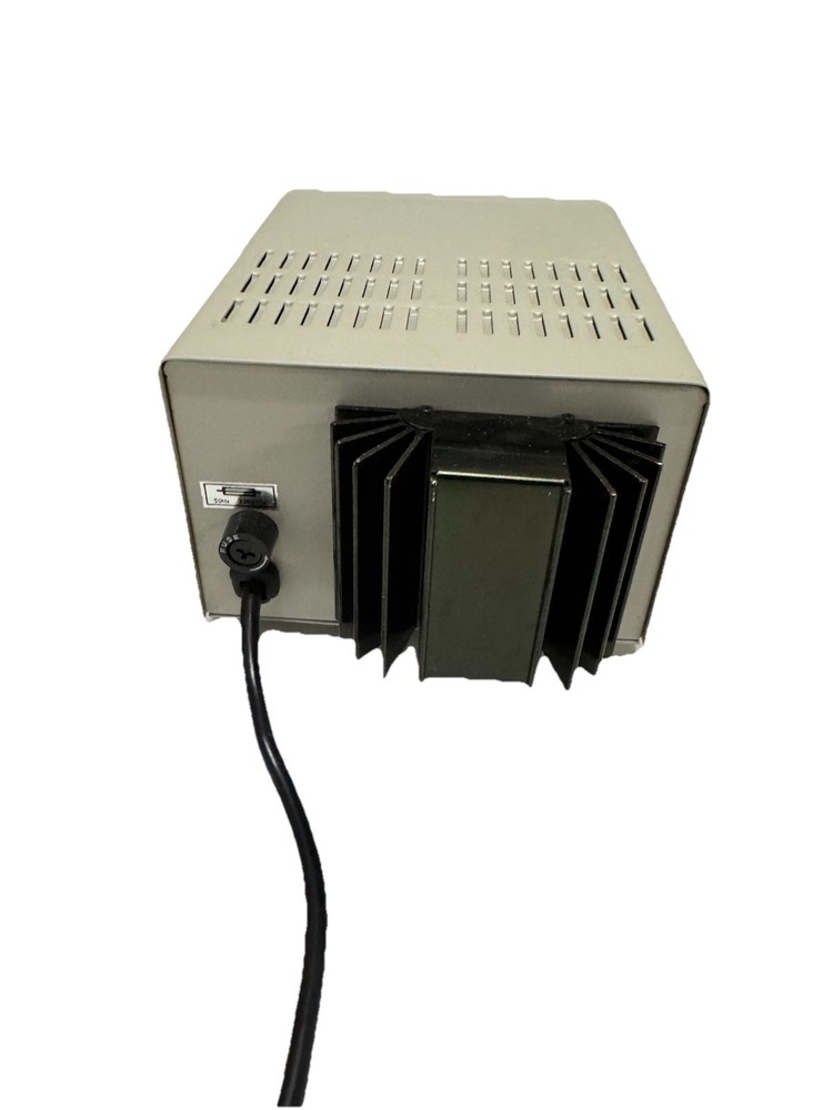 AFX MODEL AFX-2792 DC REGULATED POWER SUPPLY