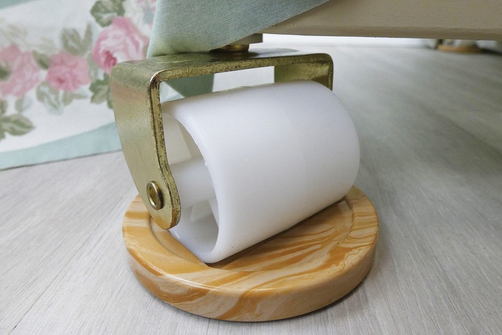 Shepherd Hardware 9535 2-1/8-Inch White Bed Rollers with Stem and Socket, 2-P...