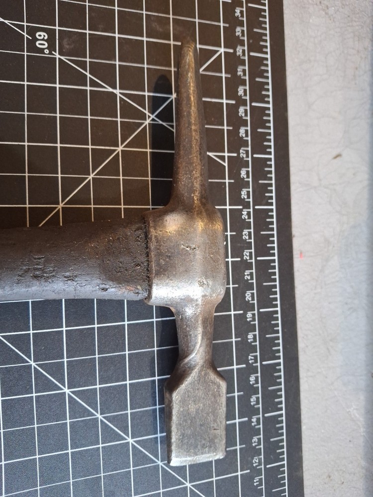 Handle Chipping Hammer