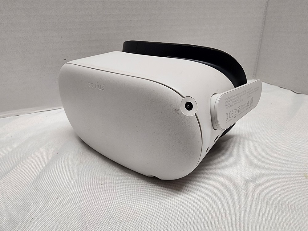 Tested Working Oculus Quest 2 64GB All-in-one VR Headset - White Headset ONLY