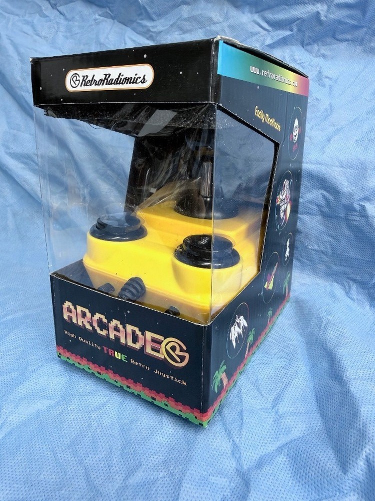 ArcadeR 9-pin (DB9) standard Retro Joystick - Yellow
