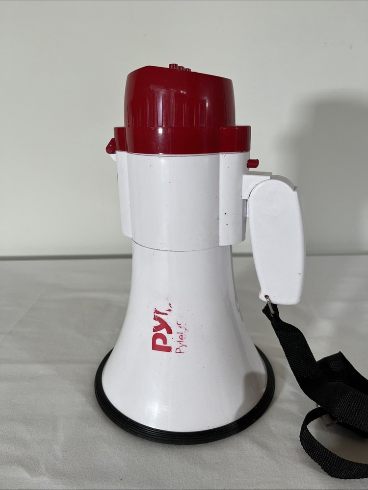 Pyle Lightweight 30-Watt Megaphone Bullhorn Speaker - Adjustable Volume