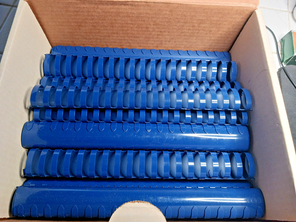 19 Ring Binding Comb Blue 1-1/4" (50pcs)