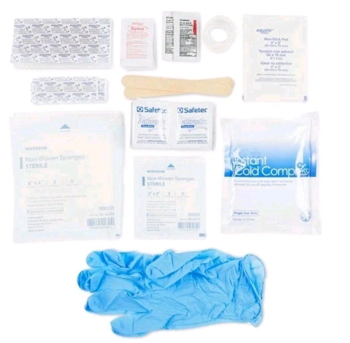 Equate 140pc All Purpose First Aid Kit Durable Plastic Case Essential Items