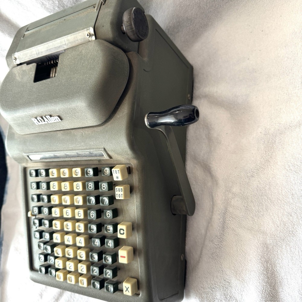Vintage 1940s RC Allen Business Machine Adding Subtracting Figuring