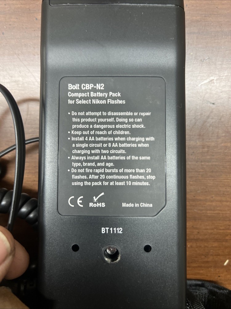New-Nikon Bolt Battery Pack CBP-N2