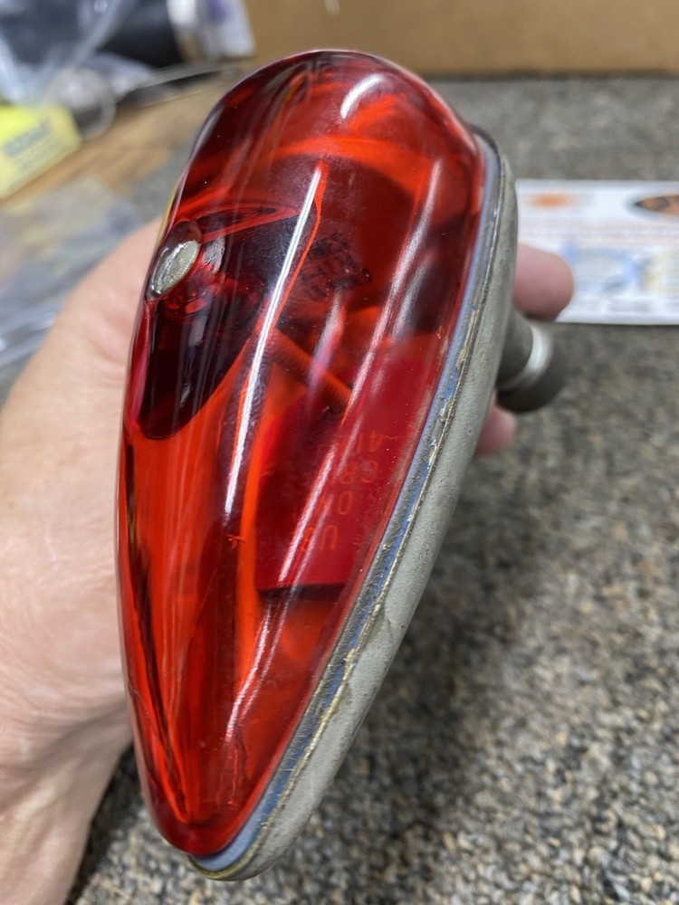 GRIMES RED UPPER NAVIGATION LIGHT ASSY B6345-1 , A-4744 LAMP