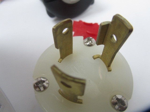 Cooper CWL530P H/L Plug 30 Amp 125V