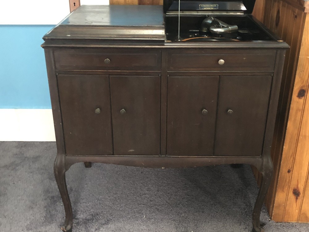 victrola record player antique