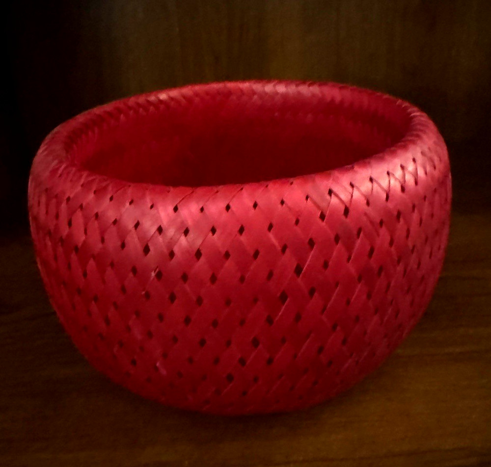 NEW Set of Three Crate & Barrel Woven Bambu Nesting Baskets Decor Crimson Red