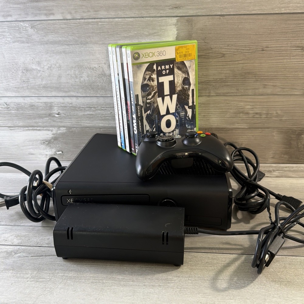 Microsoft Xbox 360 Slim S 4gb Console Bundle 5 Games Controller And Cords