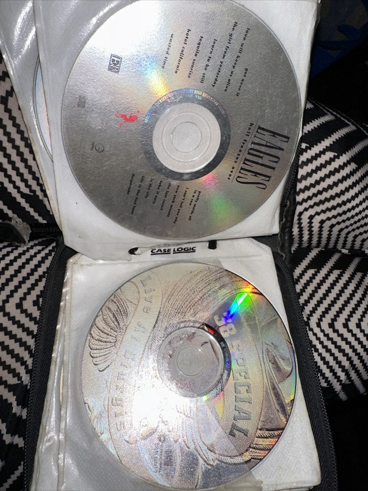 CD Projects CD DVD Case Carrying Case With 15 CDs Lot Inside. Mixed Genres