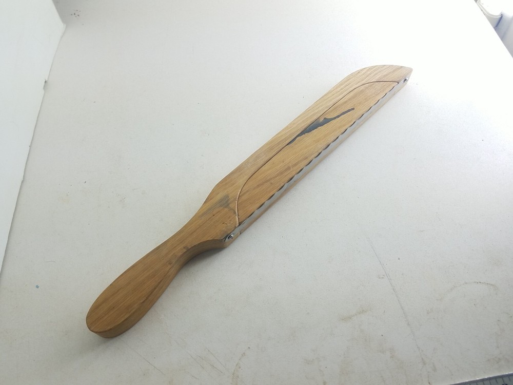 The Bread Knife Slicing Saw