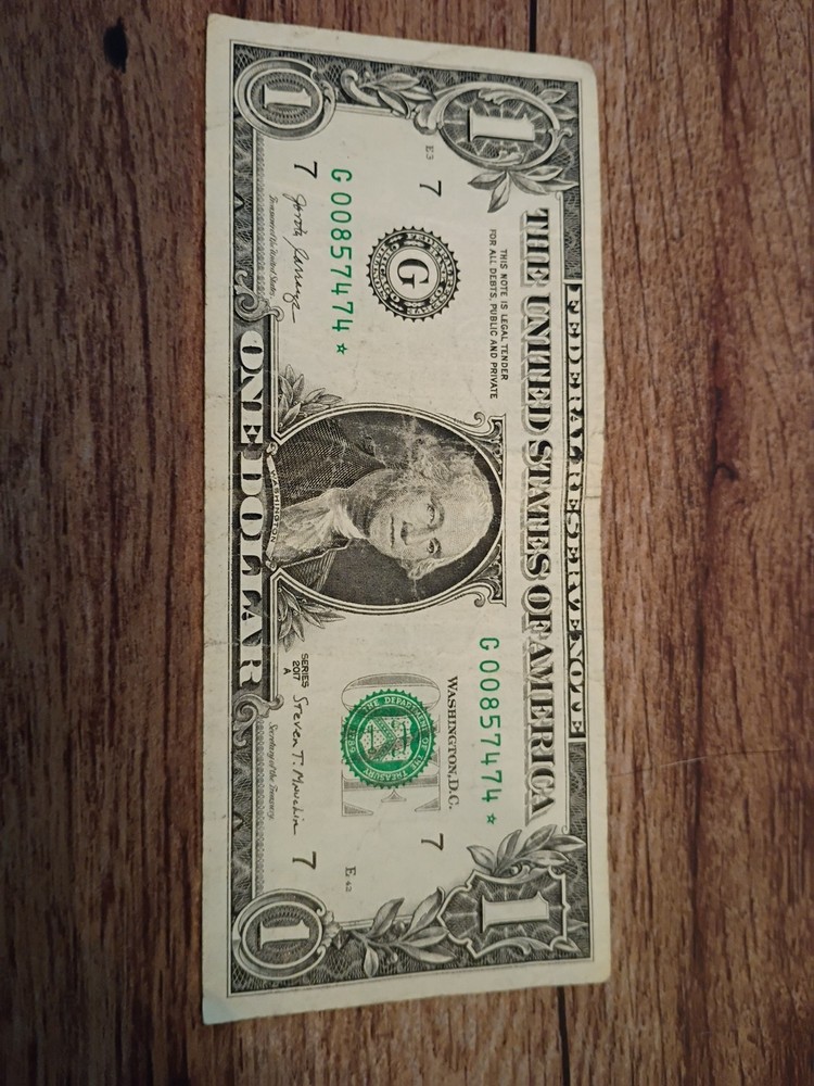 2017 Star Note $1 G00857474*