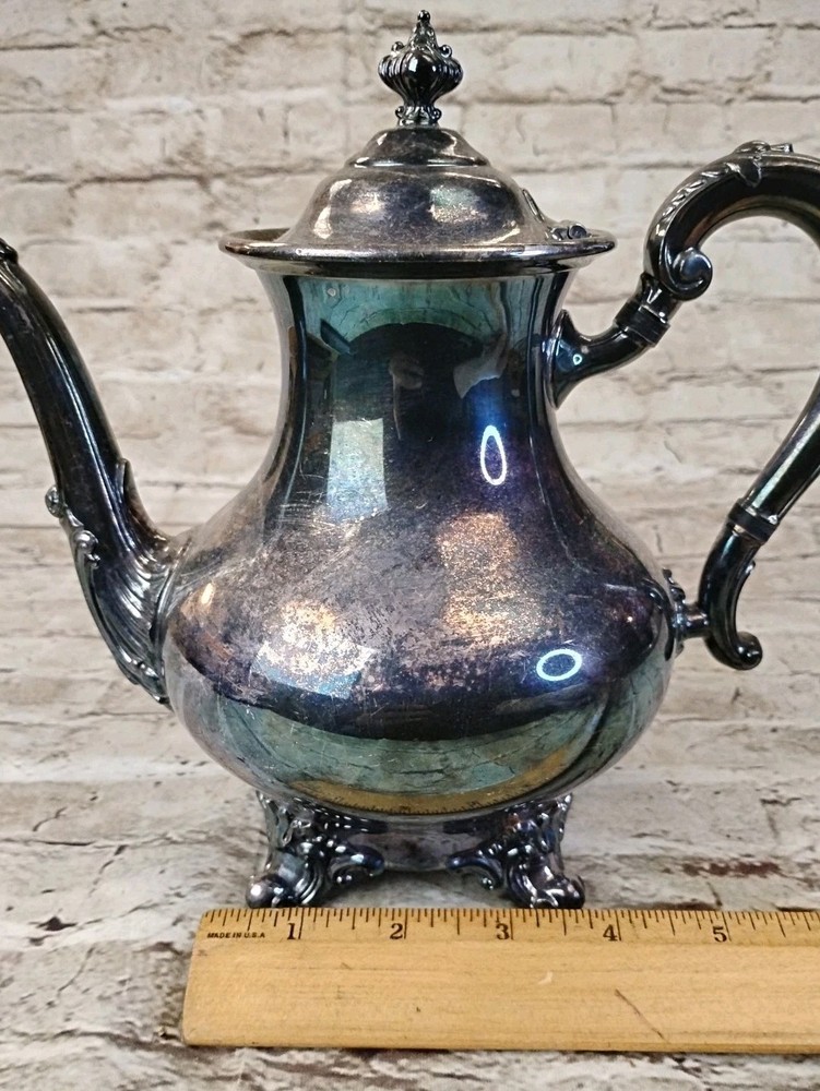 Reed & Barton 5600 Regent Silver Plate Coffee / Tea Pot