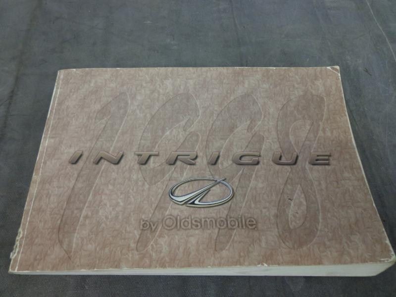 1998 INTRIGUE OWNERS MANUAL
