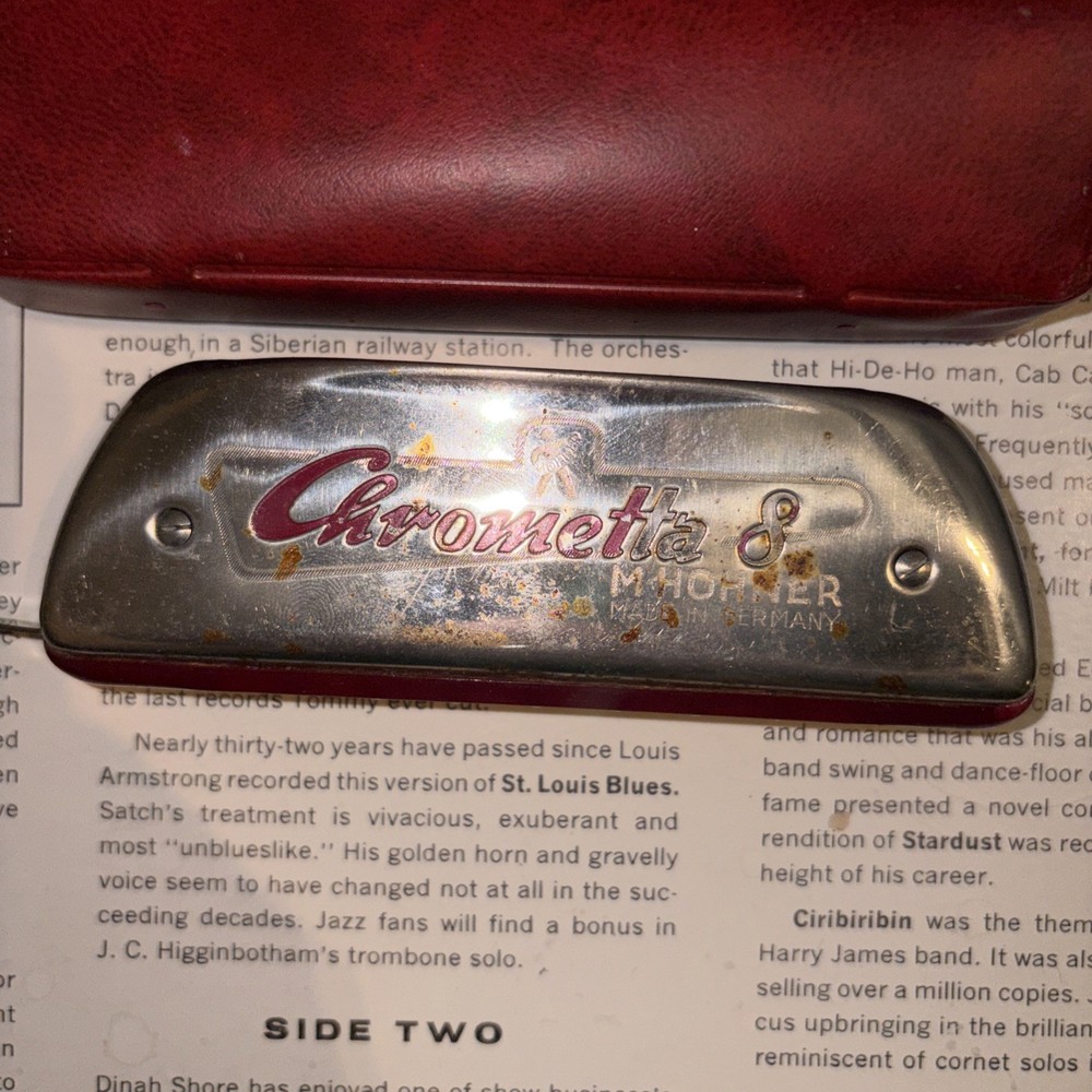 Vintage Hohner Chrometta 8 Harmonica w/Original Case Key C