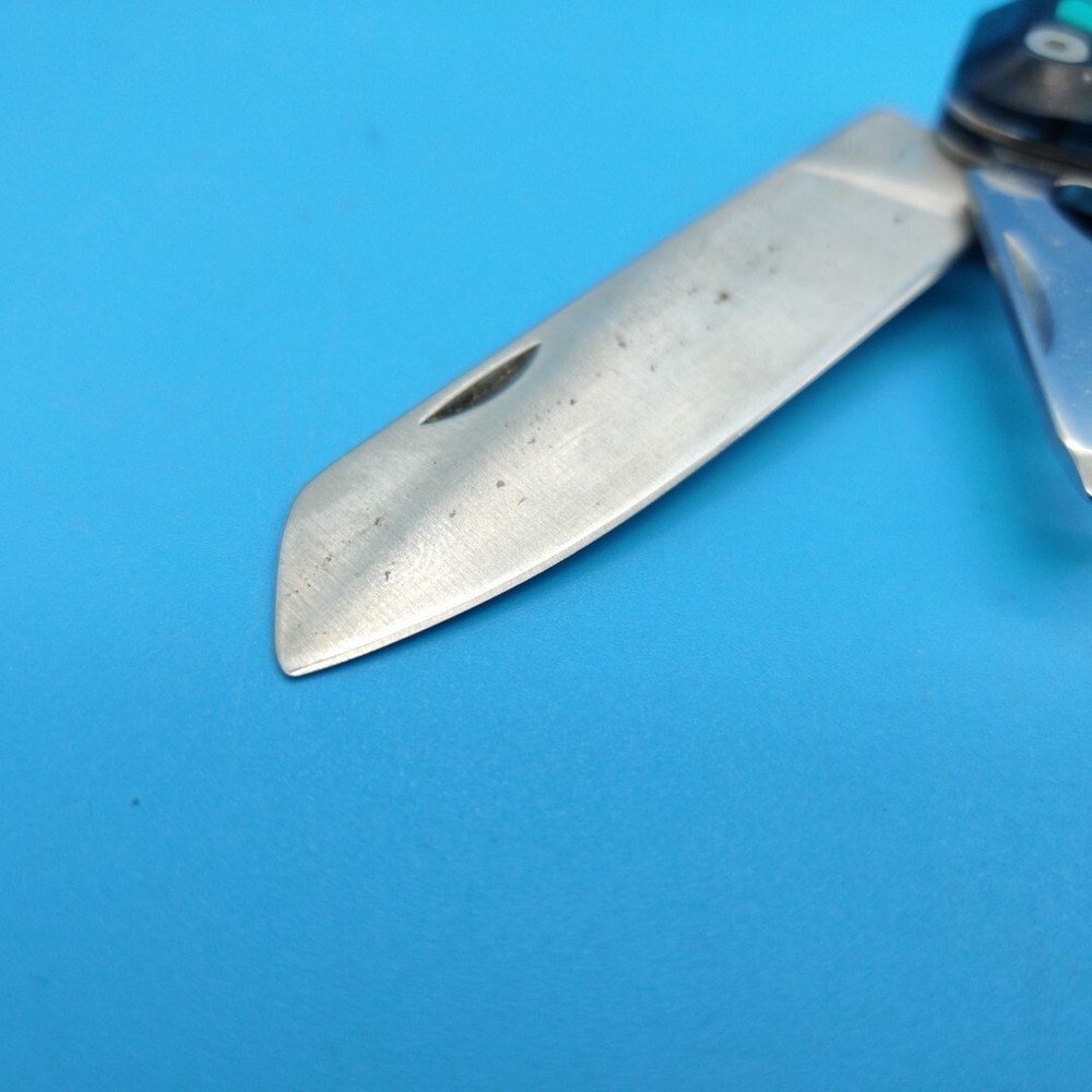 USED QUECHUA CLAP FOLDING KNIFE NAVAJA MULTITOOL DECATHLON