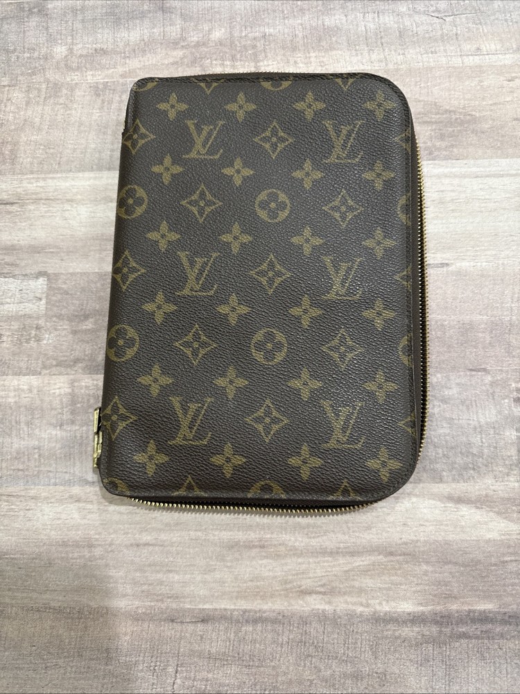 Vintage Louis Vuitton - Zippered Address Book - Date Code Pictured - Excellent