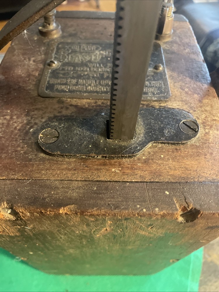 ANTIQUE ''DU PONT'' BLASTING MACHINE NO. 2