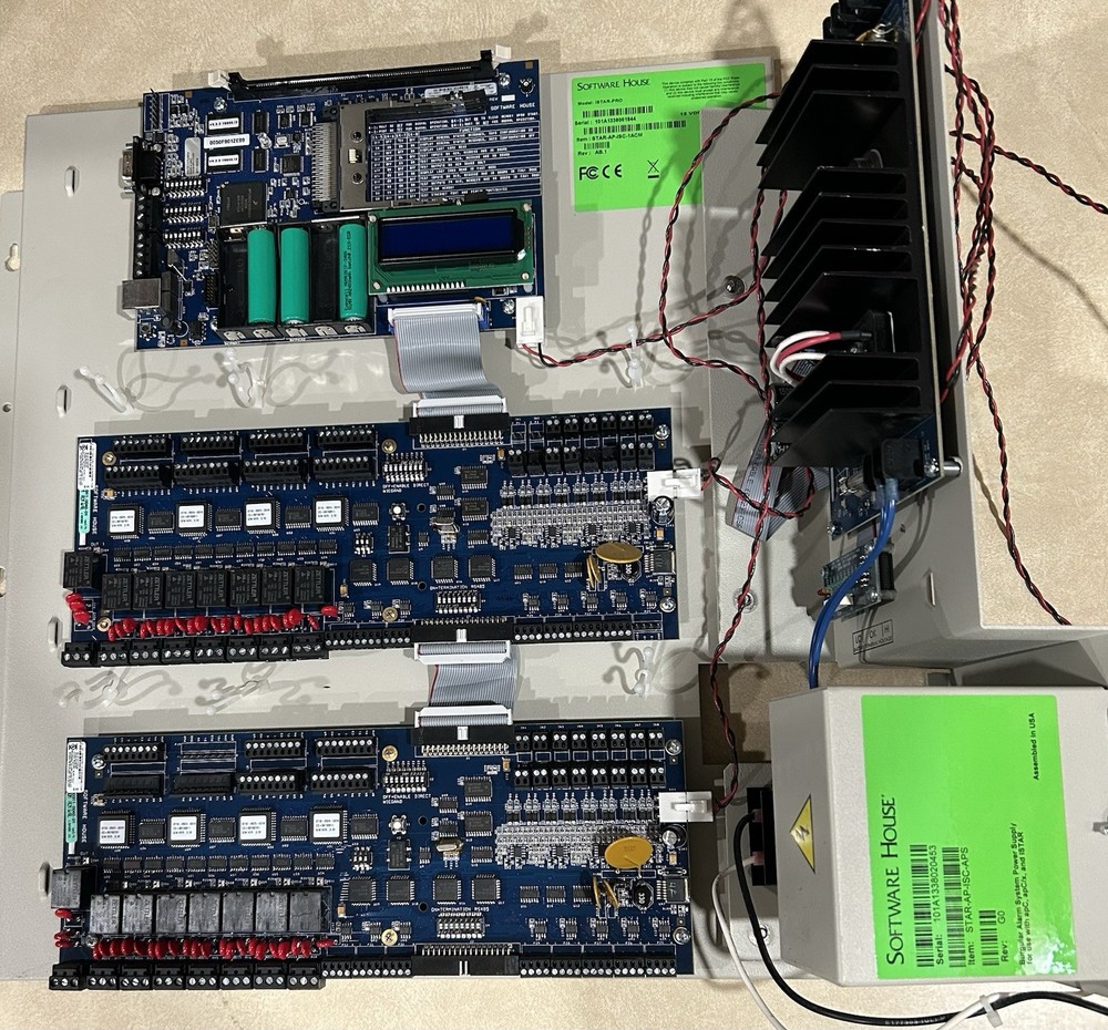 SoftWare House ISTAR PRO-AP-ISC-2ACM Plus Power Supply
