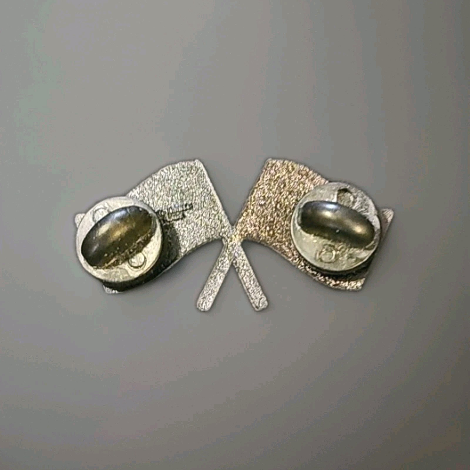 Grateful Dead Lapel Pin "DEAD FLAGS"