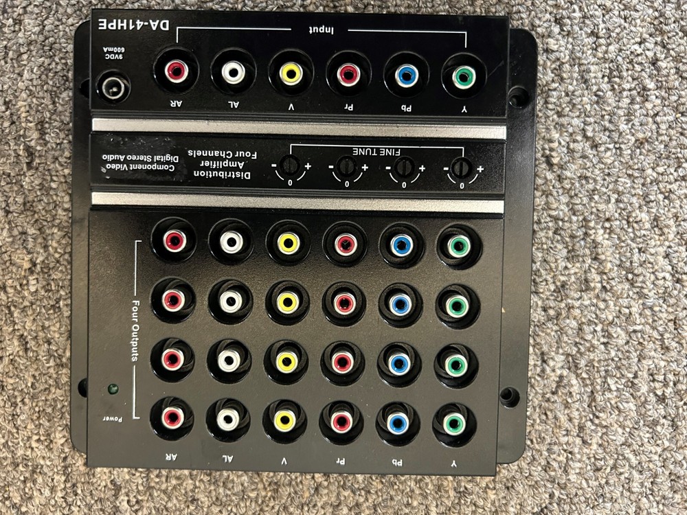 Component distribution amplifier four channels DA-41HPE