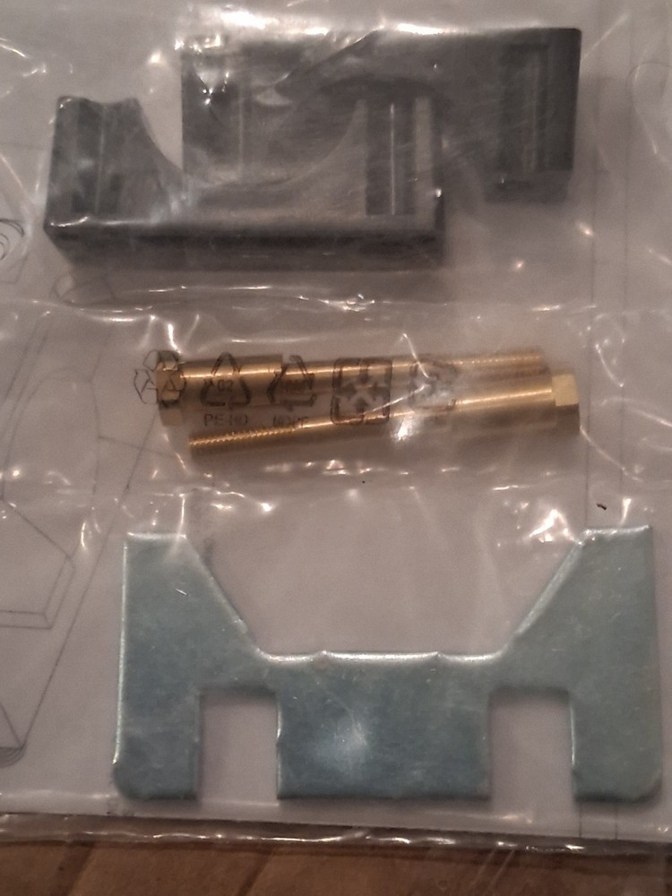 ADC COMMSCOPE FEC-ACCCLMP01 CABLE CLAMP KIT: stackable for FEC cabinets