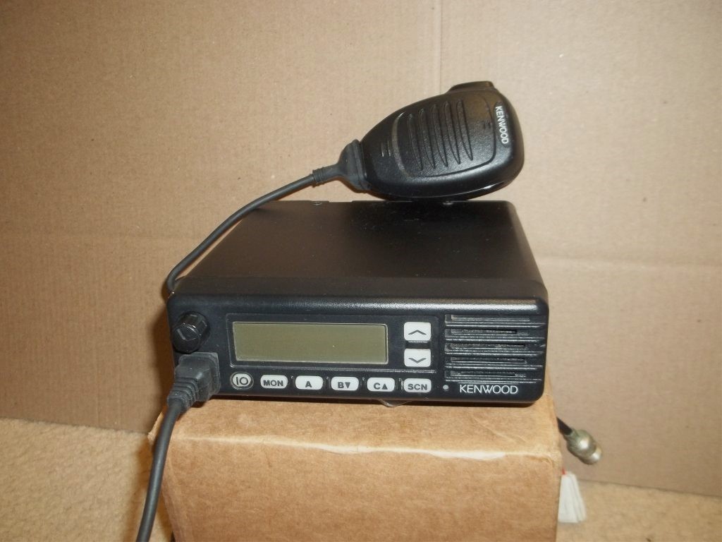 KENWOOD  TK-6110  70 WATT  TWO-WAY RADIO W/ACCESSORIES  NICE SHAPE & TESTED