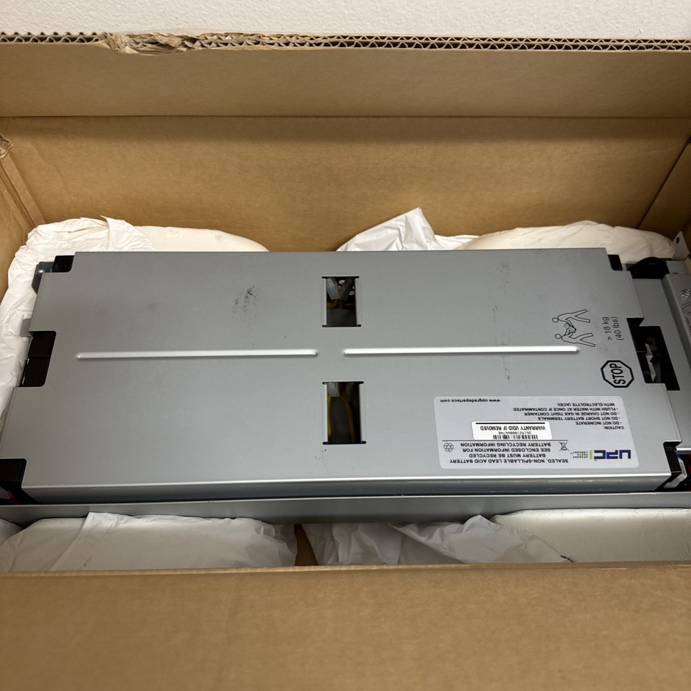 RBC43-UPC Replacement Battery for RBC43 APC Smart-UPS® models: SUA3000RM2U