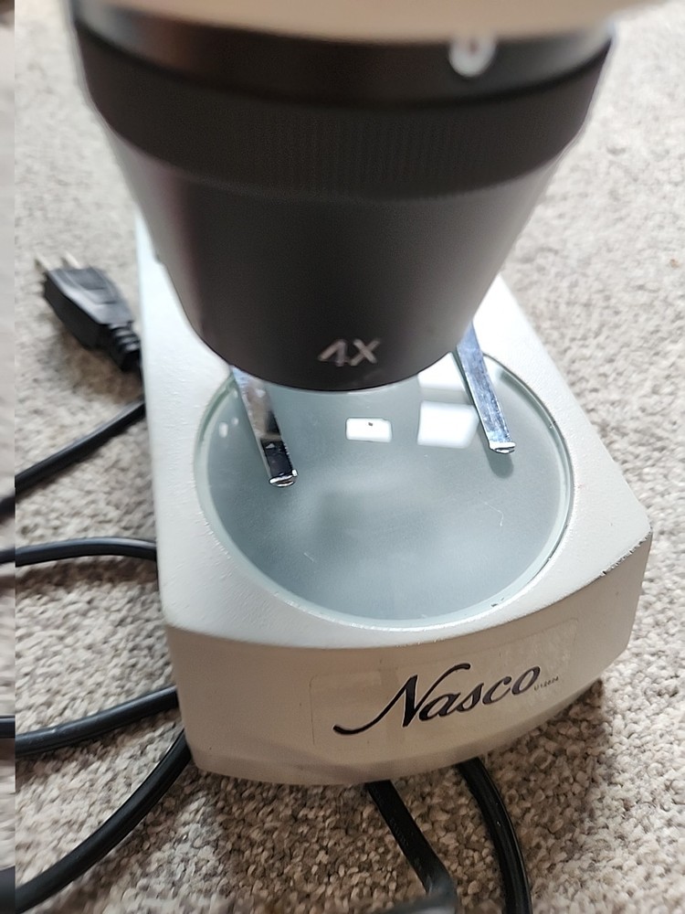 Nasco Stero Tri Power Microscope Top Bottom Lighting