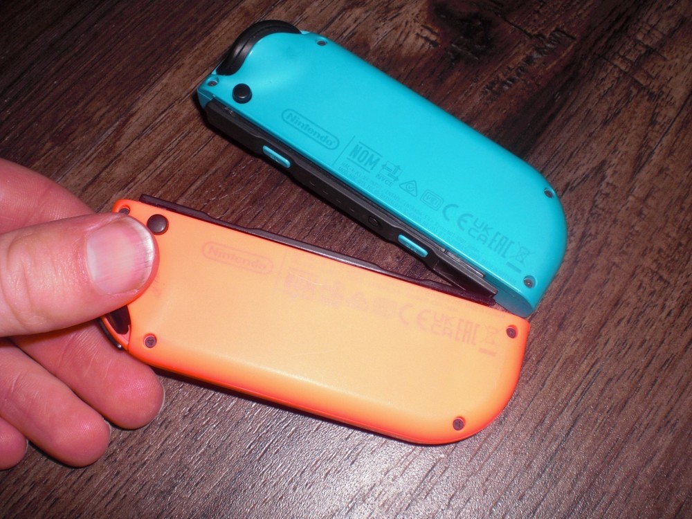 OEM Nintendo Switch Joy Con Pair Blue Red AUTHENTIC L R Left Right Controller