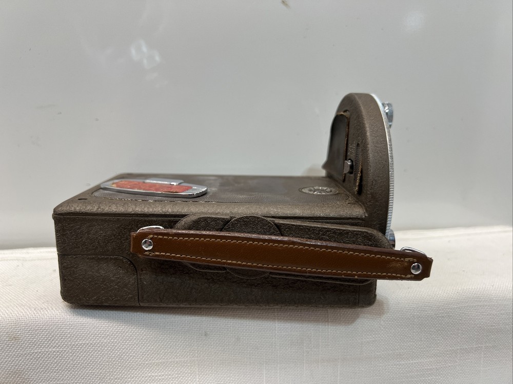 Bell & Howell Filmo Auto Master Automatic Cine Camera 16mm