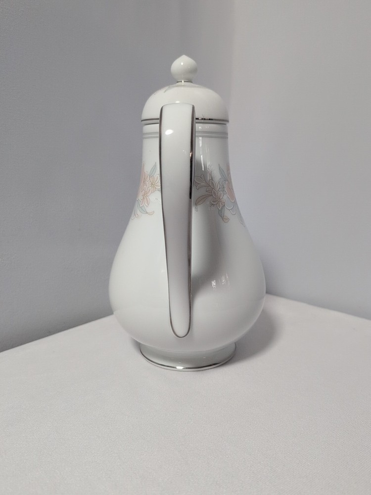 NORITAKE SADLEBROOKE # 3761 COFFEE POT