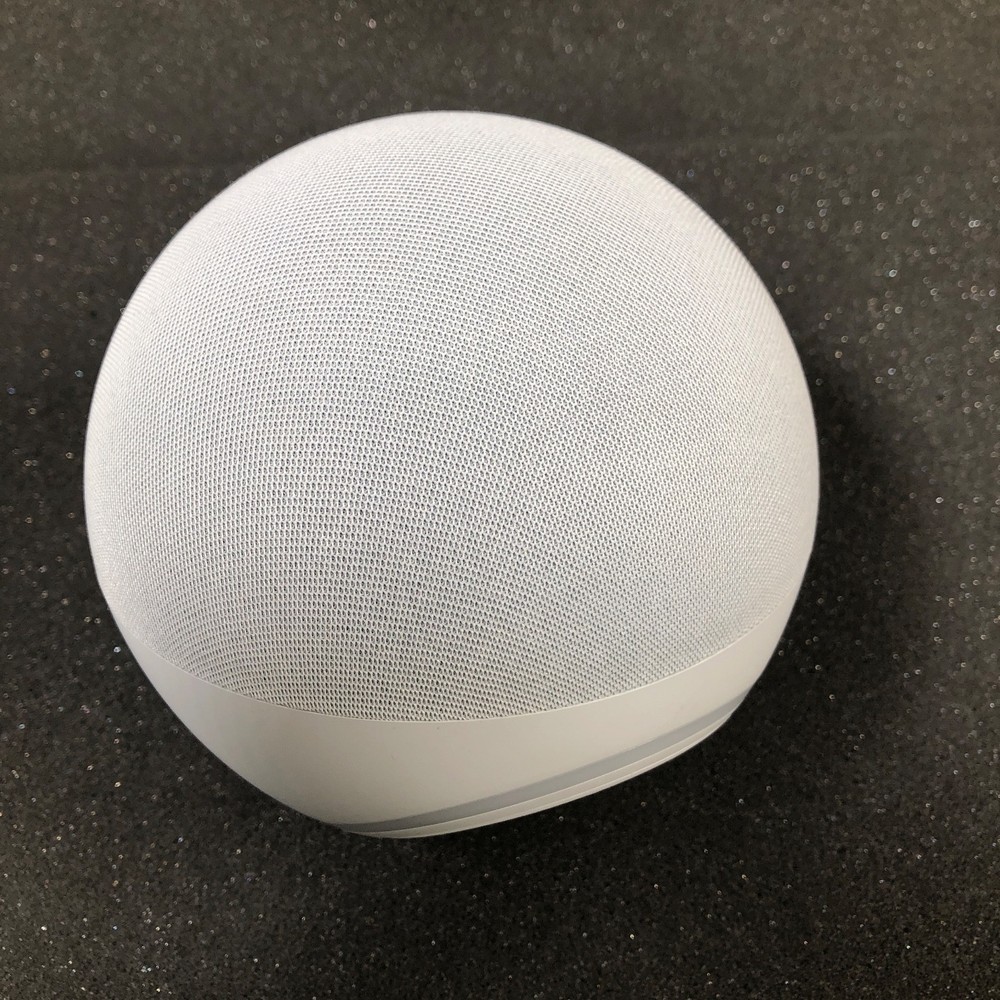 Amazon Echo 4th Gen Bluetooth Smart Speaker L4S3RE – White