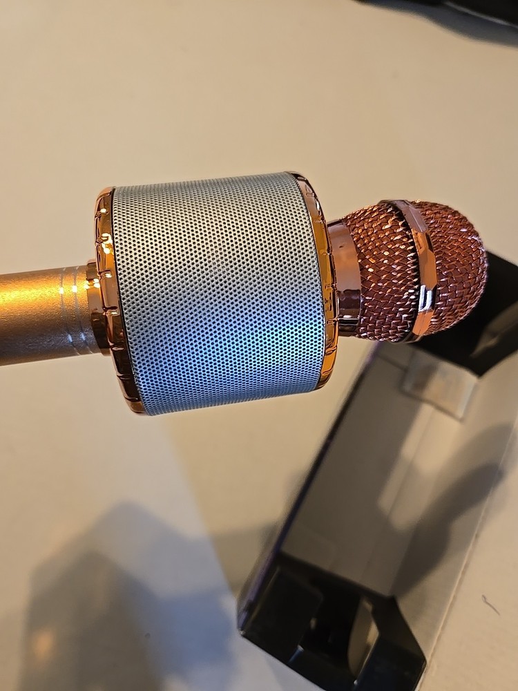 Verkstar Wireless Multi-Function Microphone Rose Gold Portable Kareoke USB Drive