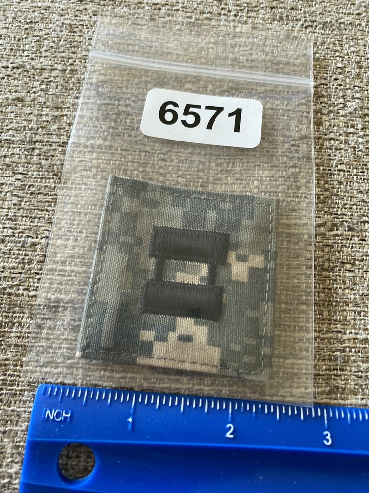 US Army Captain CPT O-3 Rank ACU Hook / Loop Pattern Military Patch INV6571