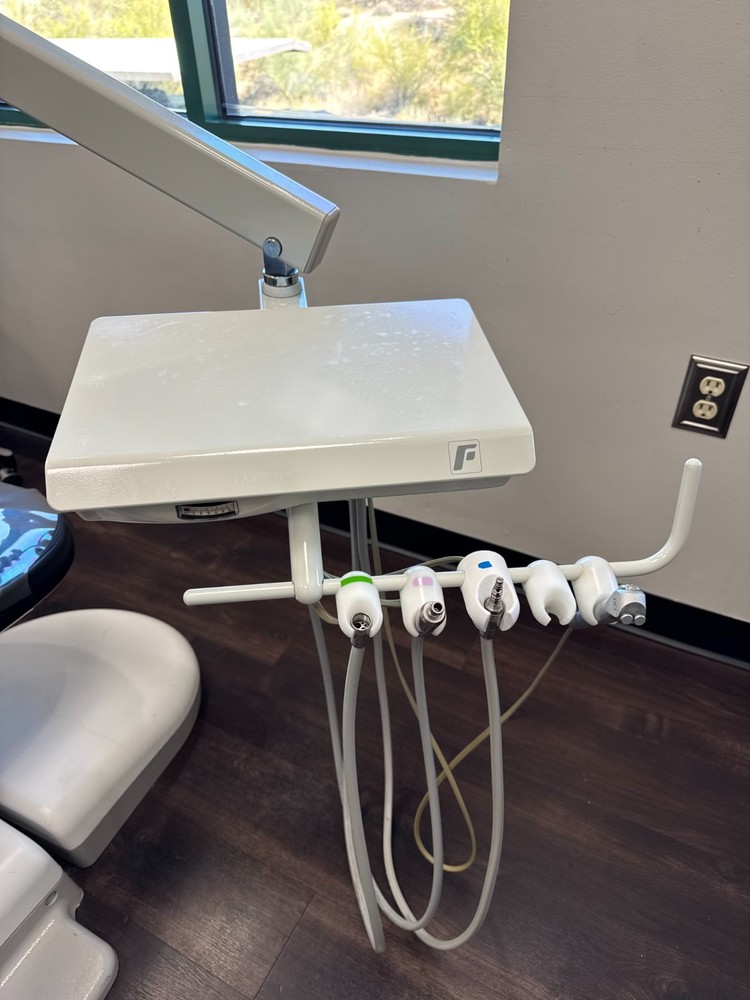 Forest Dental Delivery Unit A-dec Chair Mount Operatory System Complete Working