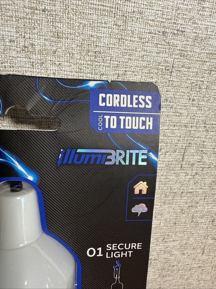 Illumbrite Pull String Light Bulb