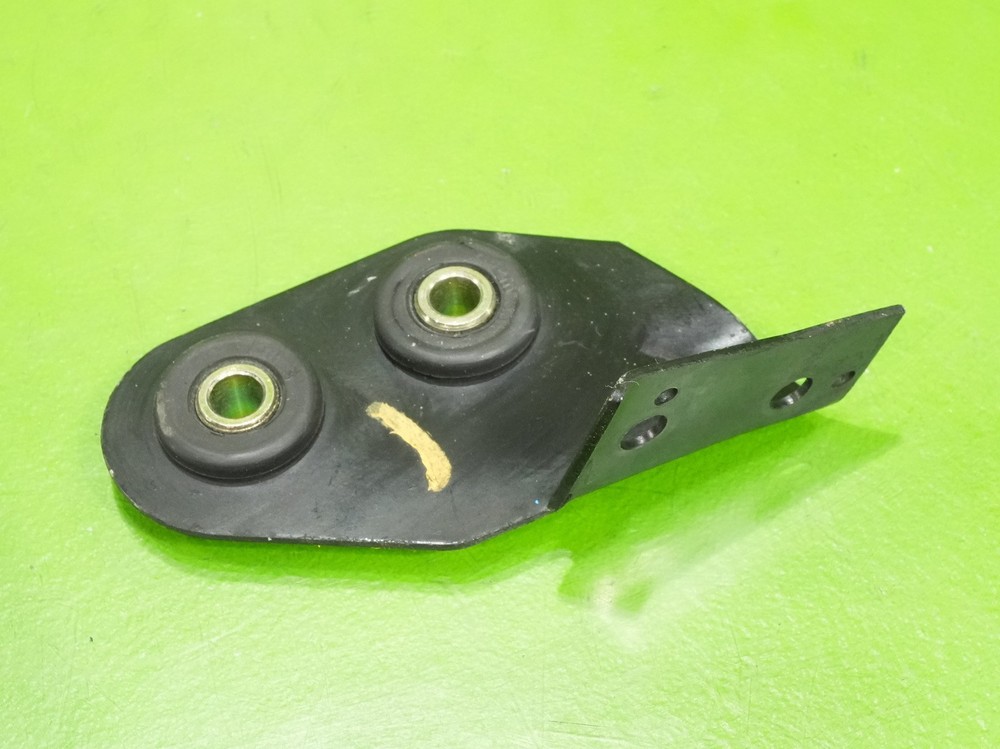 00-06 Audi TT OEM driver left mount bracket holder support