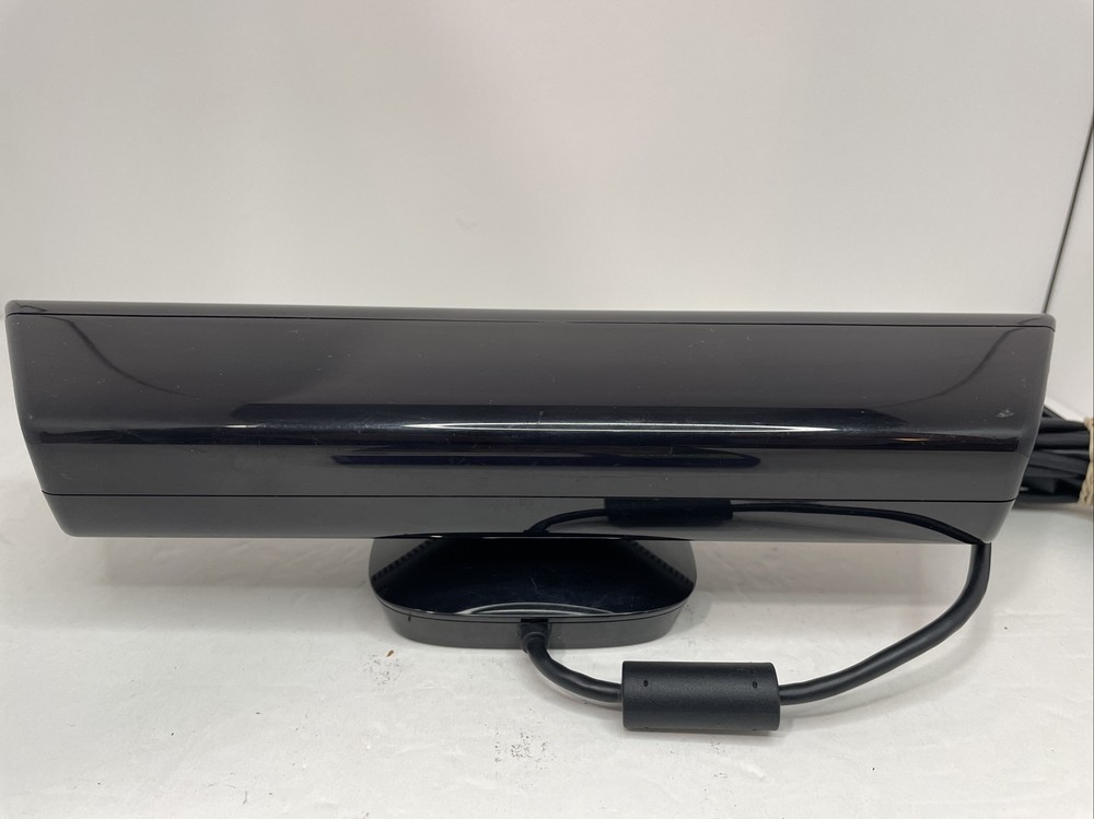Microsoft Kinect Sensor for XBox 360 with Kinect Adventures