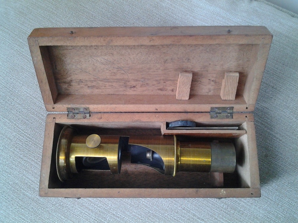 Antique miniature microscope no name 1900