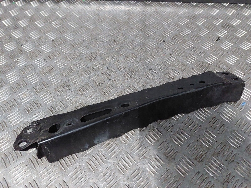 TOYOTA RAV4 MK4 XA40 FRONT LOWER SUBFRAME RADIATOR SUPPORT MOUNT BRACKET 2016