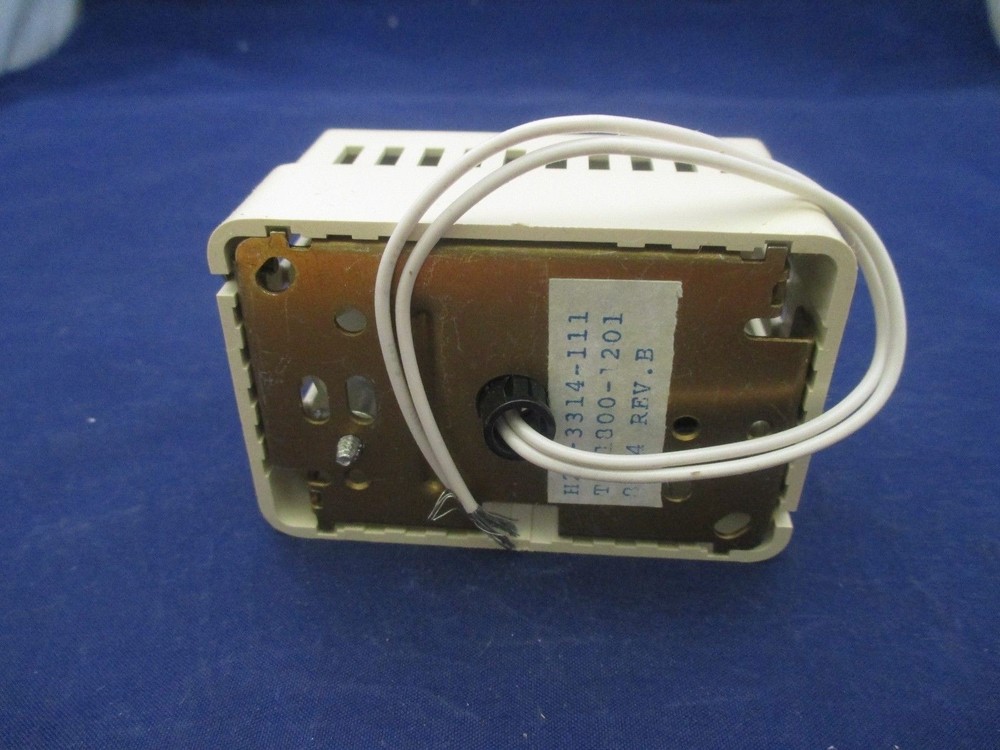 Johnson Controls TE-1800-1201 Temperature Sensor new