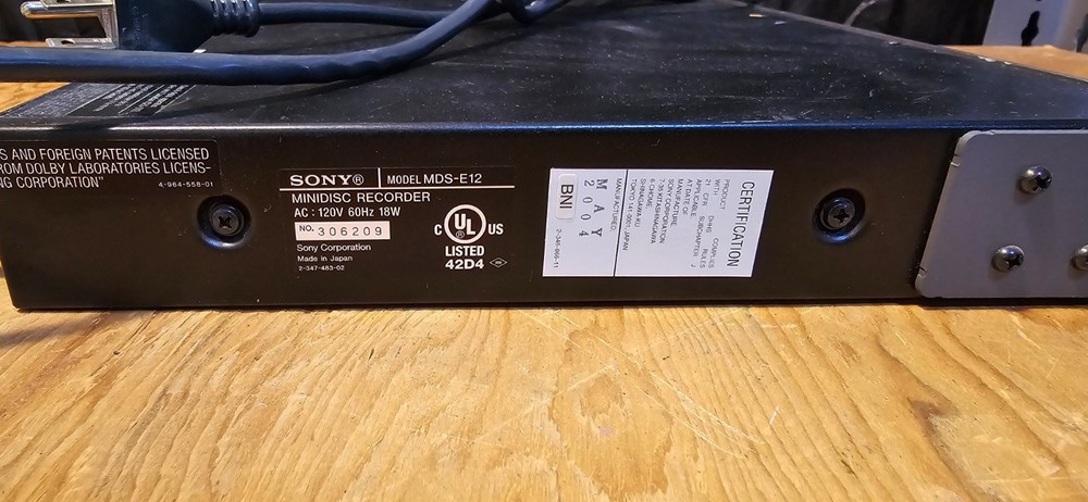 Sony MDS-E12 Professional MiniDisc MD Recorder Player Deck AC 120V (2)