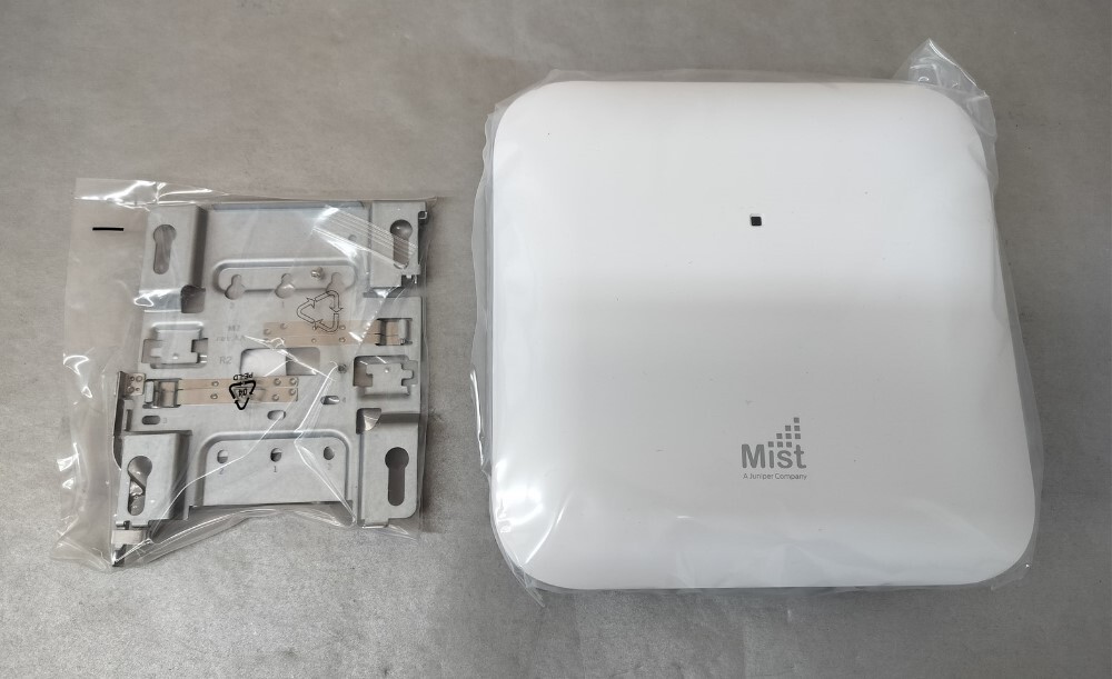 Mist Systems by Juniper AP43-US Premium 802.11ax WiFi & BLE Array Access Point