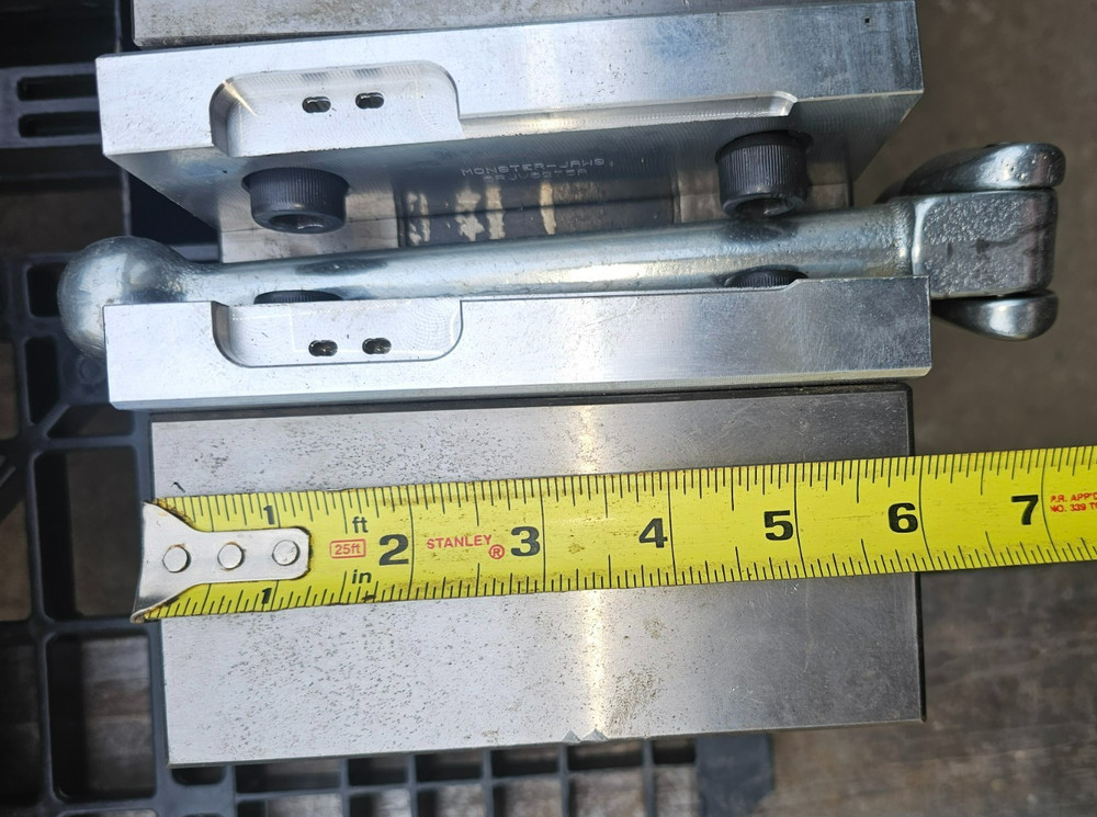 GMT Glacern 6" Precision Straight Side Milling Vise & Handle
