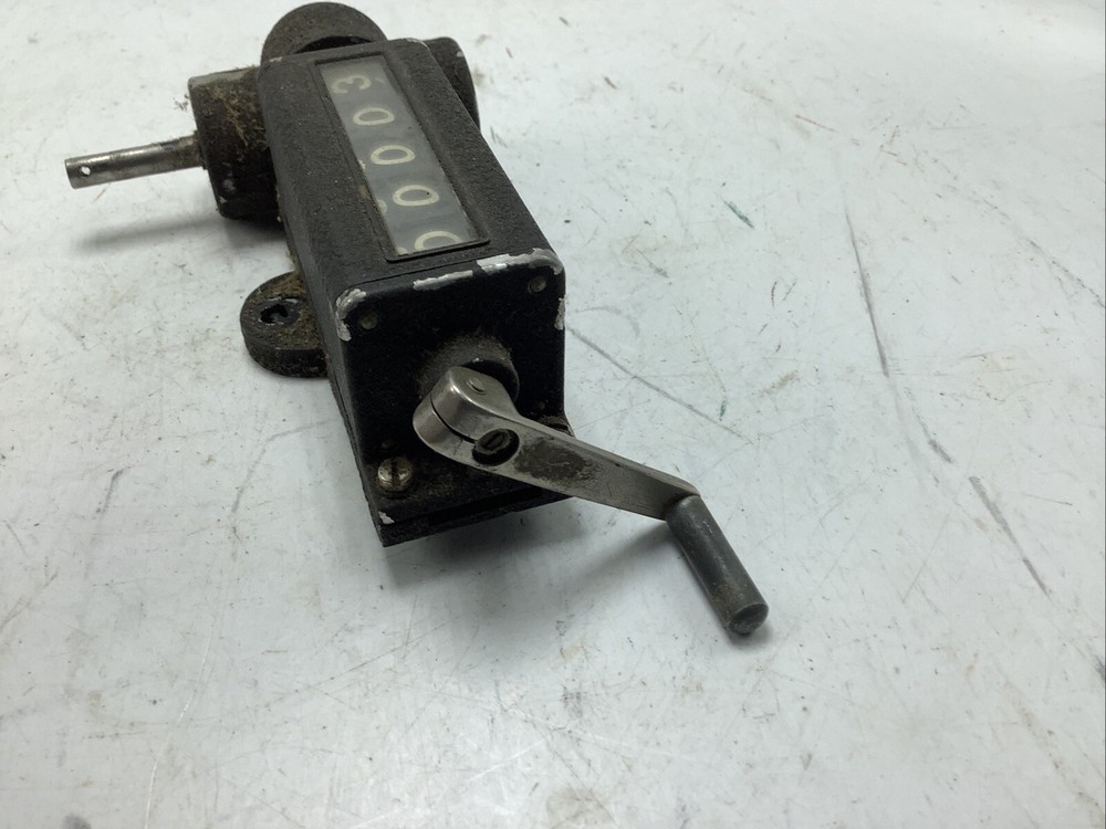 Working vintage Veeder Root Mechanical 5-Digit Display Counter